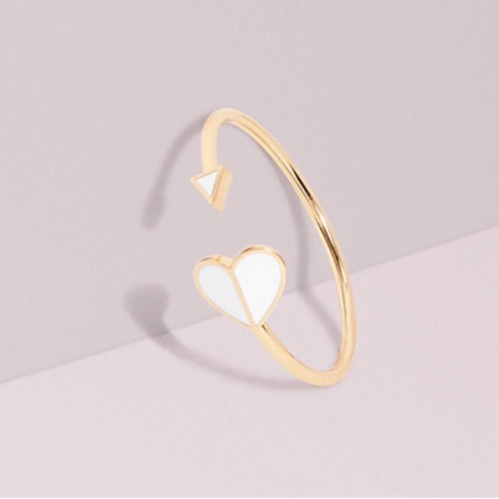 kate spade ♠️ Heritage Spade
Enamel Flex Cuff